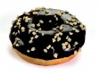 DONUT plněný nugátem, sypaný mandlemi 75g (čerstvé) DONUT plněný nugátem, sypaný mandlemi 75g (čerstvé)