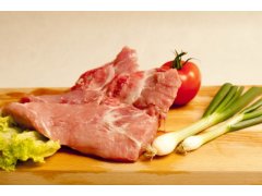 VEPŘOVÉ OCÁSKY s kostí cca 1kg